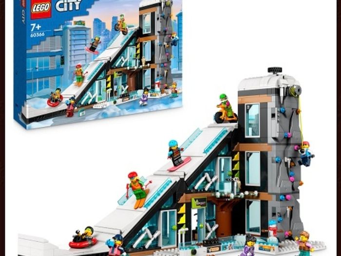Lego City - Ski & Climbing Centre