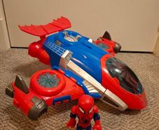 Spiderman Plane and figure