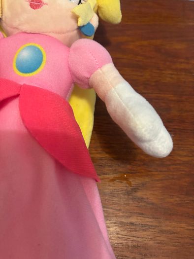 Princess Peach Plush Toy - Very Clean / No Marks
