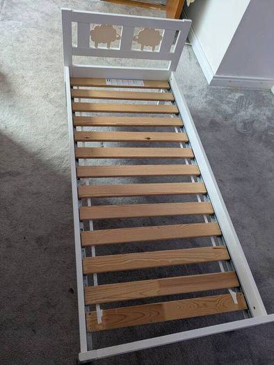 ikea kritter - kids bed