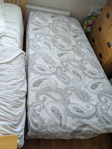 Single bed Base, mattress and headboard