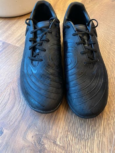 Mens Astroturf Size UK 9