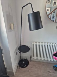 floor lamp