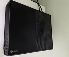 Xbox one 1tb storage excellent condition free game