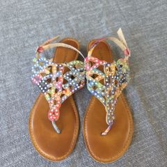 Leather sandals