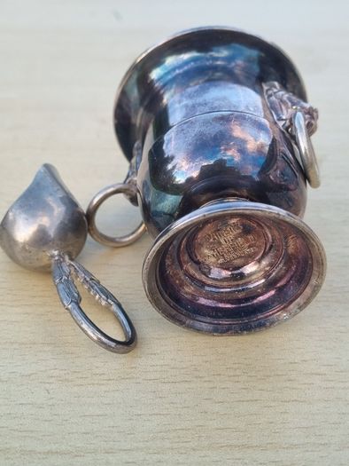 VINERS OF SHEFFIELD England Silver Plated Mini Vase/ Urn