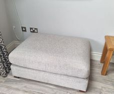 FAYE Footstool