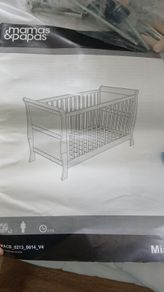 mamas&papas cot bed with mattress in perfect condition