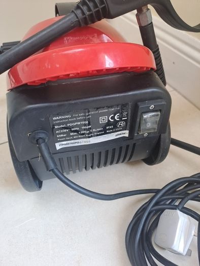 Power Devil 1600W Pressure Washer / Power Washer - Works Perfectly