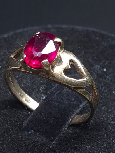 Vintage 14ct Gold Red Stone Ring Size 55 Dublin Hallmarked