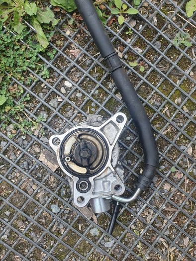Mazda 3, 6, cx5 2.2d skyactiv vaccum pump