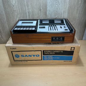 SANYO RD-4260 Stereo Cassette Deck Metallic Dolby - Boxed