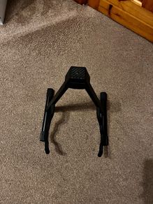 Guitar stand