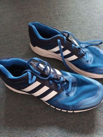 Adidas running size 11