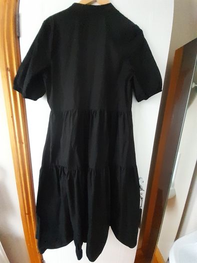 ladies black dress