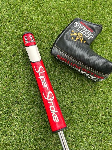 Scotty Cameron Select Roundback