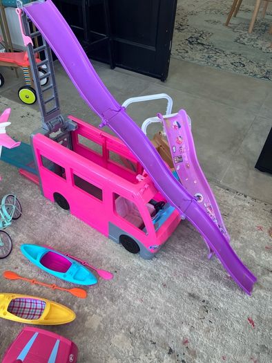 Barbie transport-theme collection