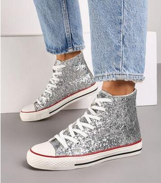 Amazing Lace Up Shoes size 6