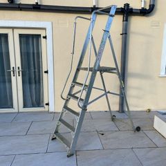 podium ladder
