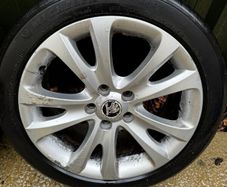 Genuine 17" koda Alloys + Michelin Pilot Sport 5s