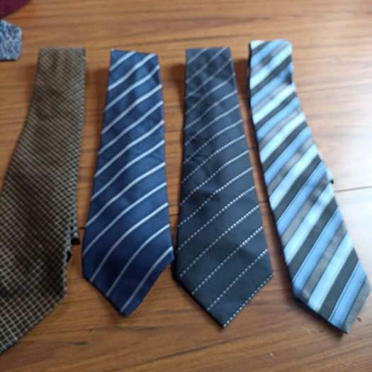 12 Ties