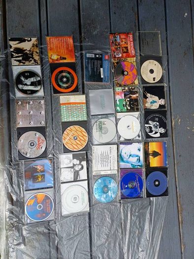 Music CDs Job Lot - 15 Audio CDs For sale: A collection of 15 original audio CDs. All CDs are comple