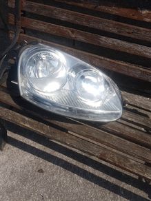 vw Golf headlight