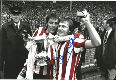 Dennis Tueart Sunderland autograph