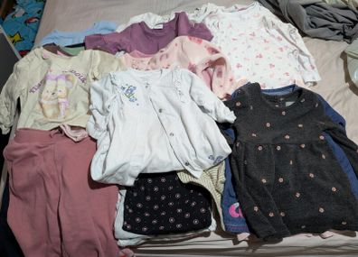 Baby girls clothes 6-9 months