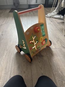 baby walker