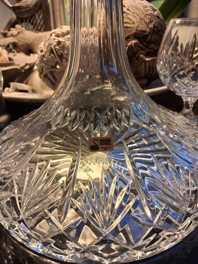 Vintage Irish lead crystal Ships Decanter & 4 whiskey glasses