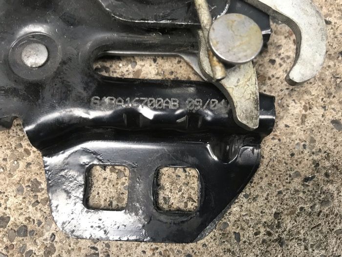 Ford Ka Bonnet Lock 2016/23