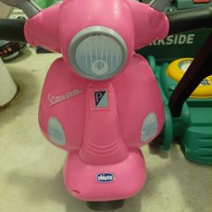 ride on vespa primavera