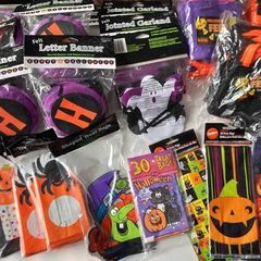 Halloween Party Job Lot, Banners, Treat Bags, etc.