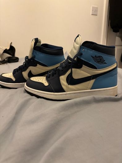 Air Jordan 1 Retro High Obsidian