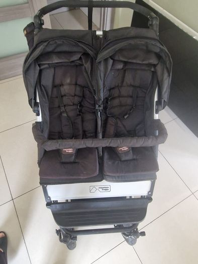Mountain buggy duet