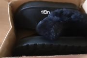 Brand New UGGS