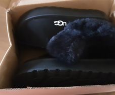Brand New UGGS