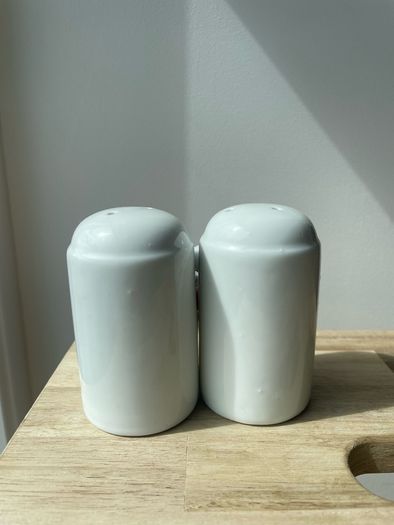 Vintage Porcelain Mug People Salt & Pepper Shaker