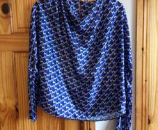 Gallery Blue Print Blouse  size 14 includes postage