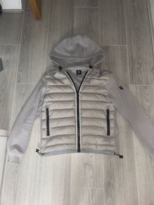 yelir world jacket