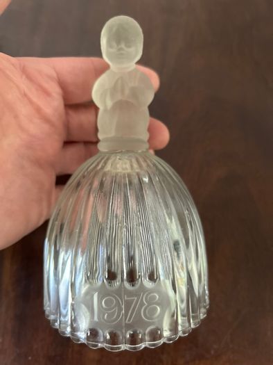 Glass bell