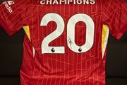 Arne Slot signed Liverpool jersey