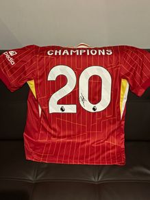 Arne Slot signed Liverpool jersey
