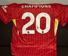 Arne Slot signed Liverpool jersey