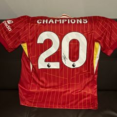 Arne Slot signed Liverpool jersey