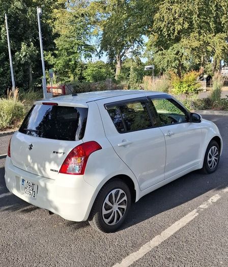 High-Spec Suzuki Swift Automatic
