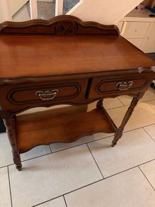 Mahogony hall table