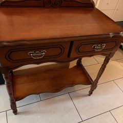 Mahogony hall table