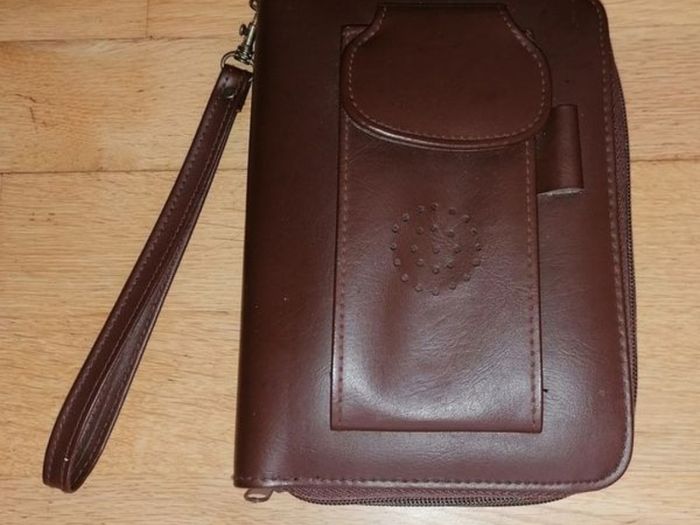 Retro Wrist Bag Pocket Organiser